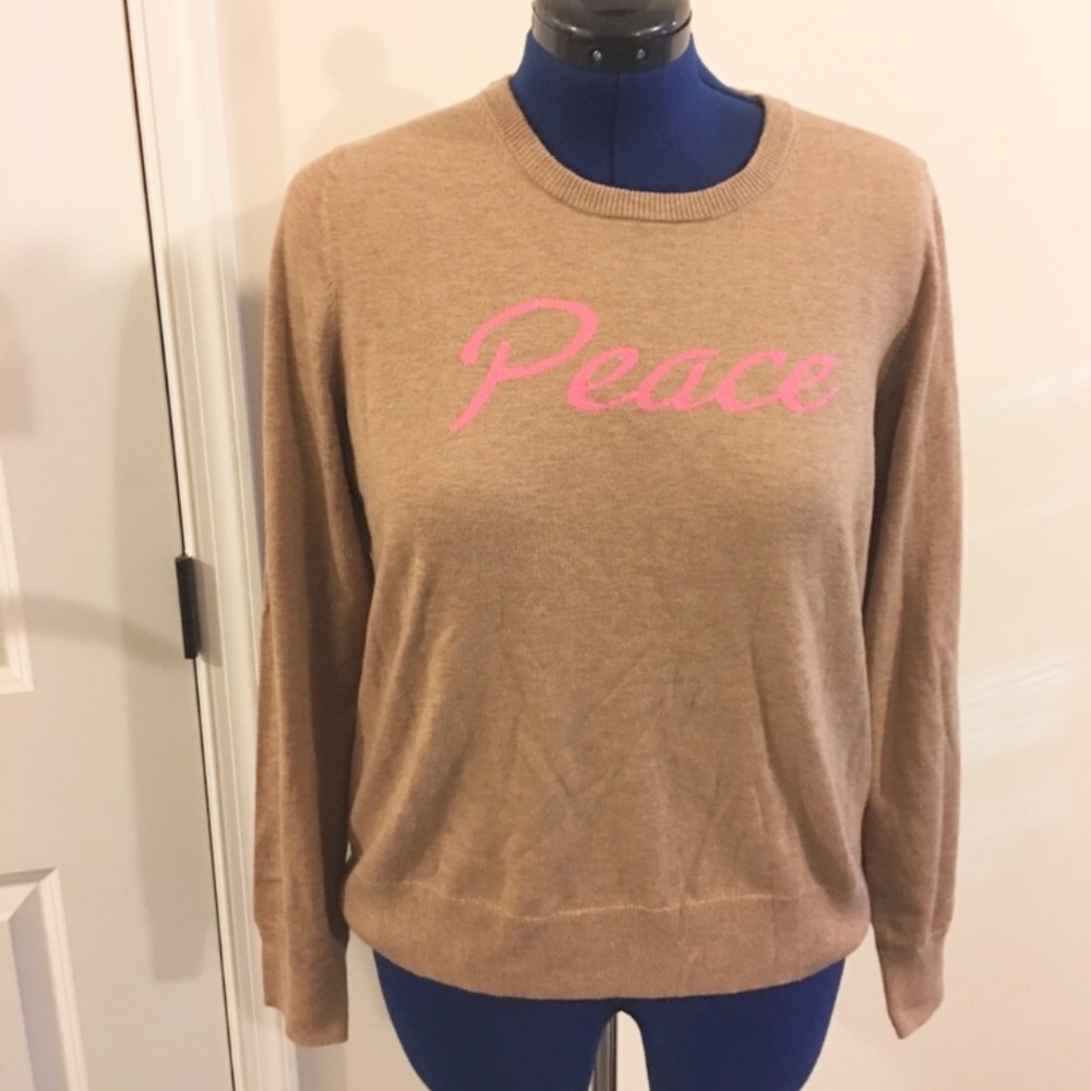 Gap “peace” sweater new with out tags.